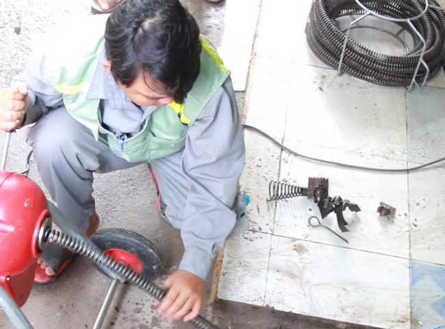 Thông cống nghẹt quận Phú Nhuận giả rẻ phù hợp với khách hàng